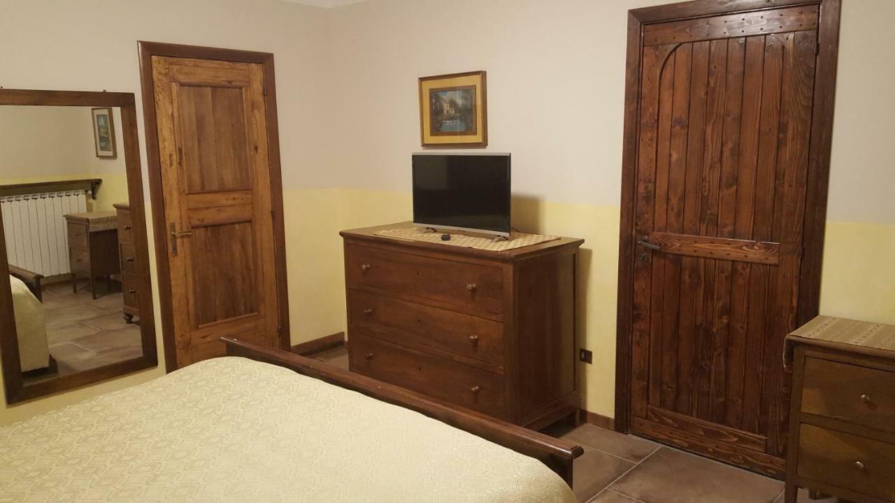 Agriturismo Countryhouse Le Giare Gubbio Exterior photo
