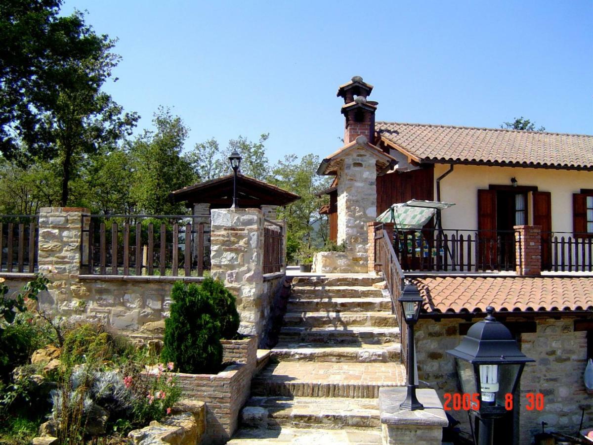 Agriturismo Countryhouse Le Giare Gubbio Exterior photo